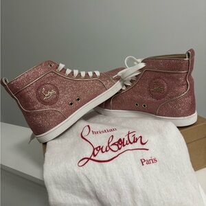 Christian Louboutin Beige Leather Interior Sneakers Metallic Pink (Must Haves)